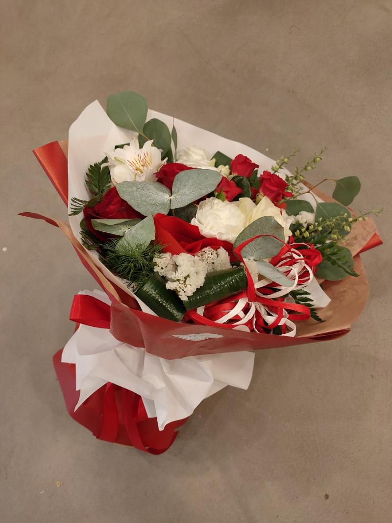 bouquet laurea rosso e bianco